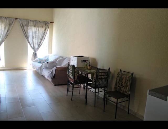 3 BEDROOM TOWNHOUSE FOR SALE IN EDEN GLEN